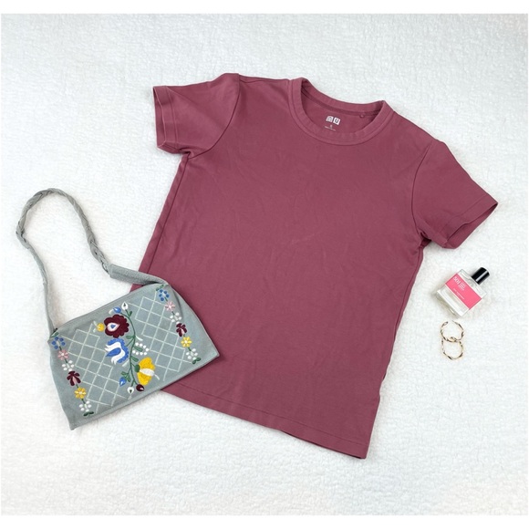 Uniqlo Tops - UNIQLO • Dusty Rose U Crewneck Short-Sleeve Tee